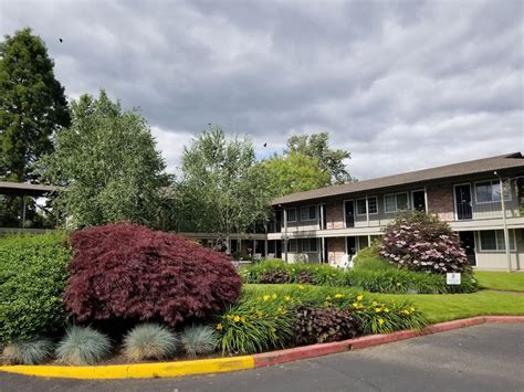 village inn springfield oregon|springfield oregon hotels.
